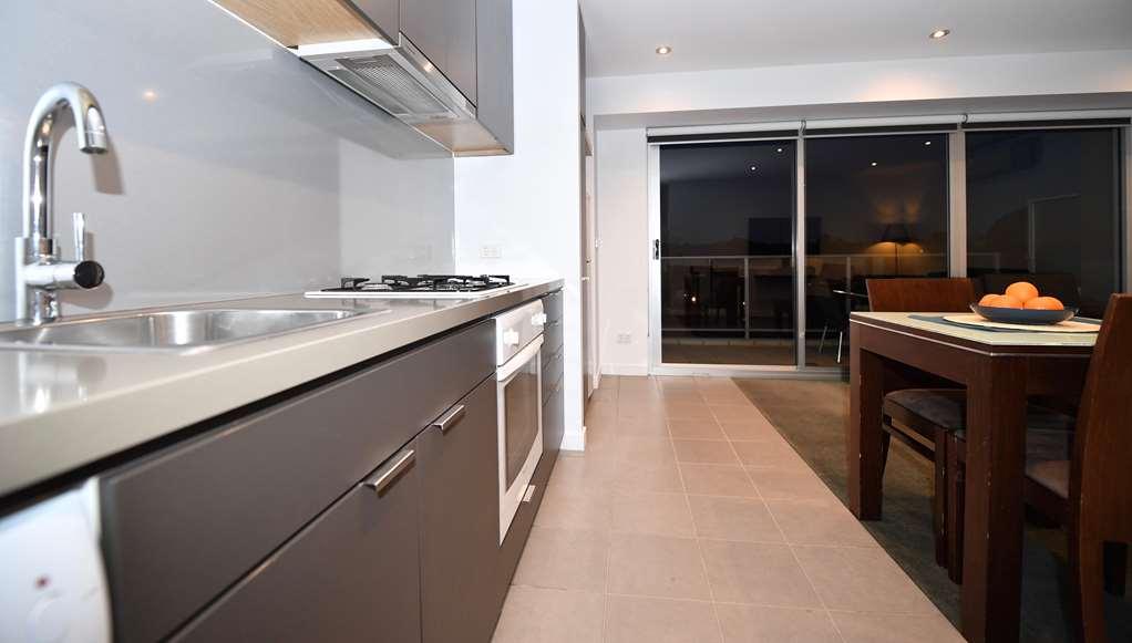 St Kilda Central Apartments Melbourne Cameră foto